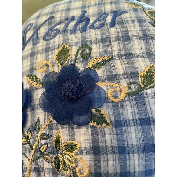April Cornell NWT NOS Vintage "Mother" Round Floral Throw Accent Pillow Blue - Picture 3 of 6